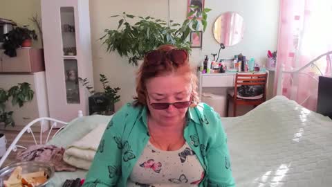 Flowerlower online show from 10-01-25, 11:05