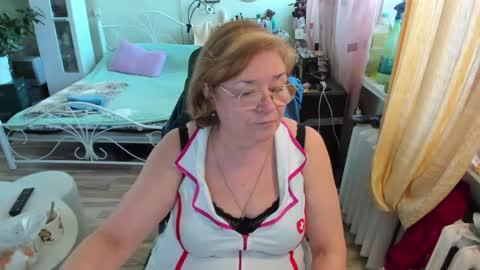 Flowerlower online show from 05-05-26, 07:27