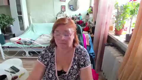 Flowerlower online show from 07-19-26, 08:07