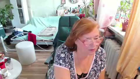 Flowerlower online show from 08-01-26, 03:11