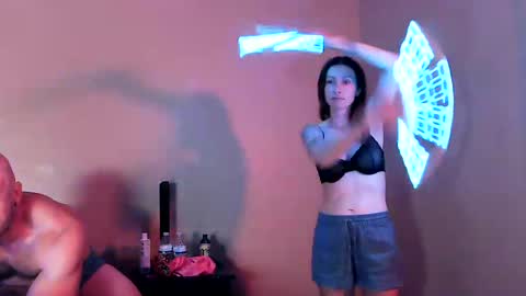 Snapshot of flowmiedaddy_petiegirllana chatting on 07-21-26, 02:47 flowmiedaddy_petiegirllana online show from 07-21-26, 02:47