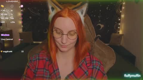Snapshot of fluffy_muffin3 chatting on 02-08-25, 06:55 Agatha online show from 02-08-25, 06:55