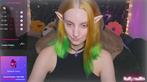 Snapshot of fluffy_muffin3 chatting on 09-11-25, 03:23 Agatha online show from 09-11-25, 03:23