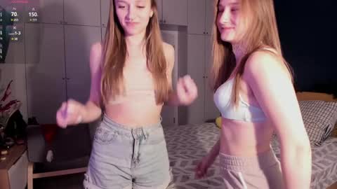 Flurry and Chloe online show from 01-05-25, 04:16