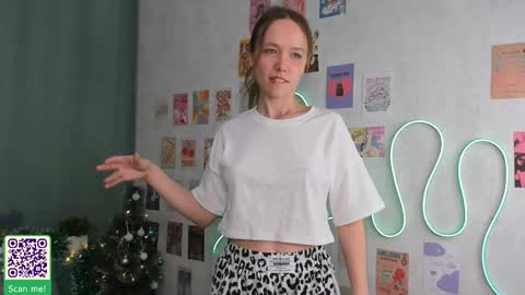 Polly online show from 01-02-25, 01:17