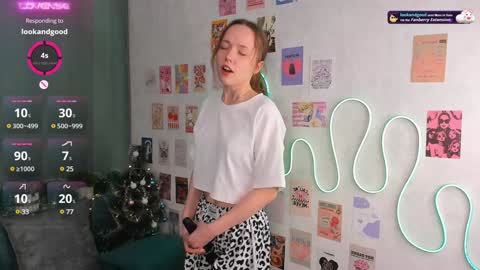 Polly online show from 01-04-25, 01:21
