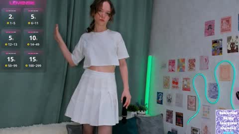 Polly online show from 01-19-25, 12:06