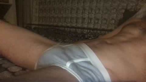 Snapshot of flyaway_3 chatting on 11-30-25, 02:48 flyaway_3 online show from 11-30-25, 02:48