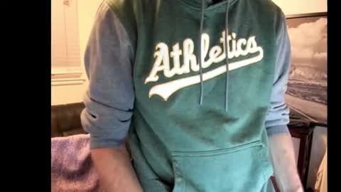 Snapshot of fngaymerguy chatting on 10-14-25, 03:40 bulge vpl online show from 10-14-25, 03:40