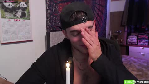 Folleti online show from 01-14-25, 04:25