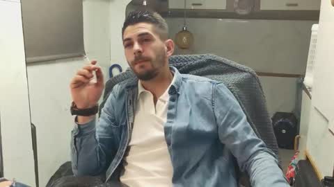 independent model online show from 05-13-26, 07:11