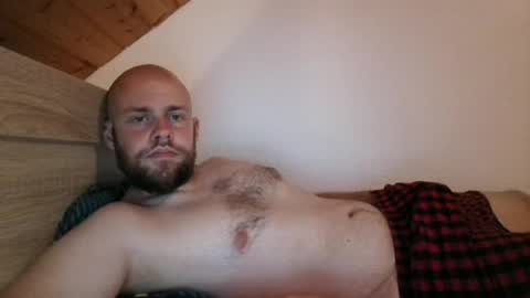 Snapshot of foniks96 chatting on 07-14-26, 11:54 Martin Grob online show from 07-14-26, 11:54