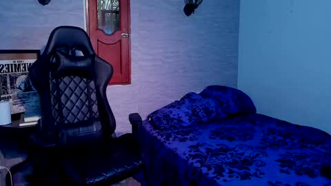 Snapshot of foniland_ chatting on 04-29-26, 10:05 Foni online show from 04-29-26, 10:05