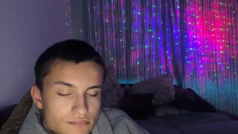 foooxxxi online show from 09-14-25, 05:56