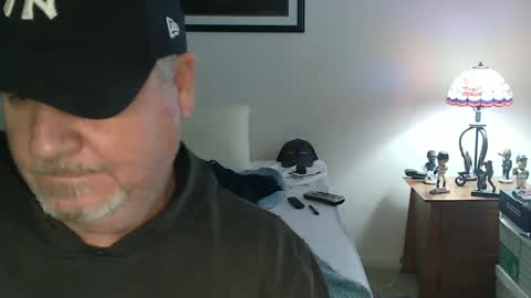 Snapshot of foreplayman22 chatting on 01-18-25, 07:15 foreplayman22 online show from 01-18-25, 07:15