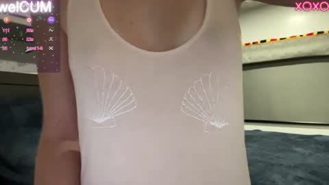 Elaine online show from 02-20-25, 01:36