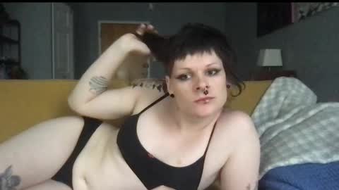 forthedolls online show from 09-17-25, 07:04