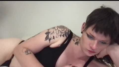 forthedolls online show from 10-04-25, 04:10