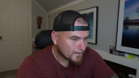 Snapshot of fossilhunterextreme chatting on 04-15-26, 07:04 fossilhunterextreme online show from 04-15-26, 07:04