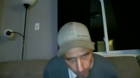 Snapshot of fouraide42 chatting on 12-20-24, 04:42 fouraide42 online show from 12-20-24, 04:42