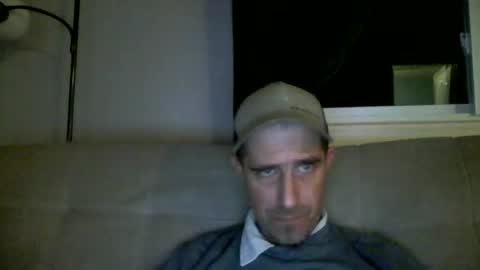 Snapshot of fouraide42 chatting on 12-20-24, 11:00 fouraide42 online show from 12-20-24, 11:00