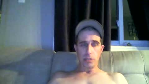 Snapshot of fouraide42 chatting on 12-31-24, 10:56 fouraide42 online show from 12-31-24, 10:56