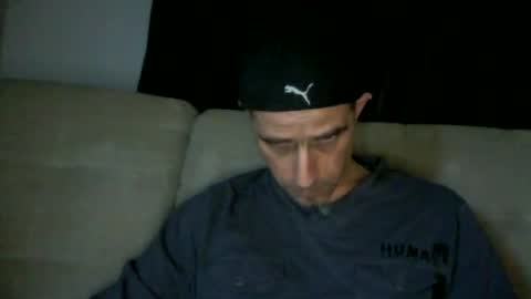 Snapshot of fouraide42 chatting on 02-26-25, 10:31 fouraide42 online show from 02-26-25, 10:31