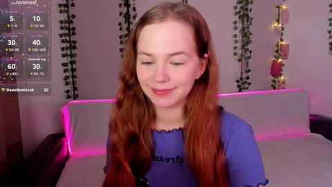 Snapshot of fox_lisaaa chatting on 03-26-26, 08:03 Lisa online show from 03-26-26, 08:03