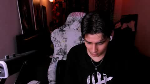 Snapshot of foxicfu chatting on 03-30-26, 03:13 Foxicfu online show from 03-30-26, 03:13