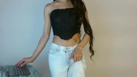 Katty online show from 11-23-25, 05:40