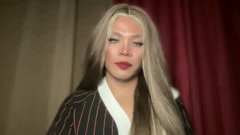 KITTY online show from 02-25-26, 07:07