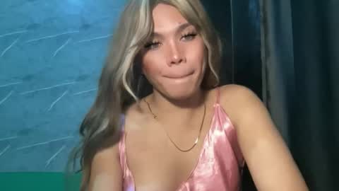 KITTY online show from 06-11-26, 12:32