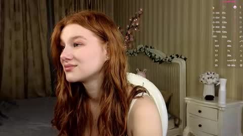 Snapshot of foxxx_tail chatting on 12-03-25, 02:48 Petra online show from 12-03-25, 02:48