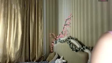 Snapshot of foxxx_tail chatting on 02-01-26, 11:42 Petra online show from 02-01-26, 11:42