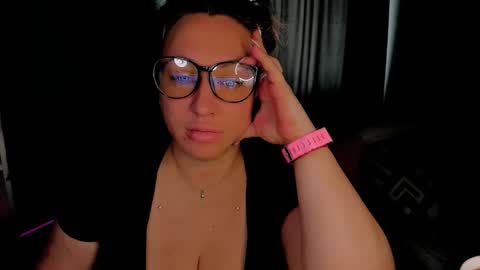 Kris online show from 10-27-25, 03:10