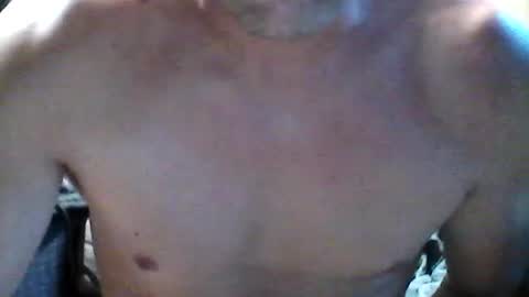 foxy1985777 online show from 06-19-26, 07:39