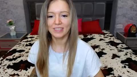 Foxy online show from 03-08-25, 03:50