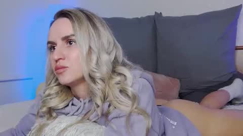 Foxy Kimmi online show from 12-05-25, 07:06