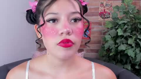 Loren online show from 06-20-26, 11:02