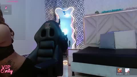 Foxy online show from 02-17-26, 07:20