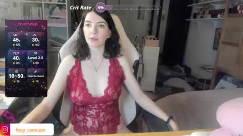 Snapshot of foxycam chatting on 05-26-26, 08:38 Foxy online show from 05-26-26, 08:38