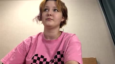 Kate online show from 04-21-26, 12:22