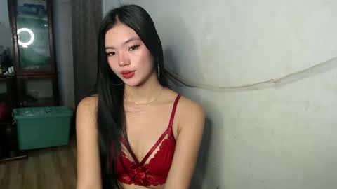 foxygoddess19 online show from 02-04-25, 04:26