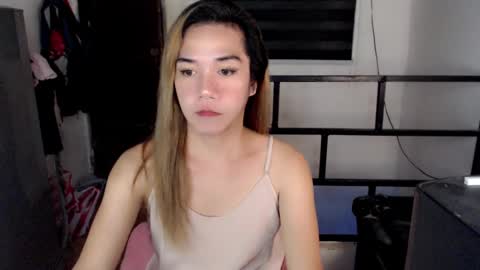 Snapshot of foxyinnocentstar chatting on 12-09-24, 04:05 jenny online show from 12-09-24, 04:05