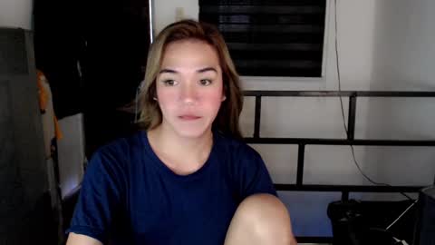 Snapshot of foxyinnocentstar chatting on 12-13-24, 03:05 jenny online show from 12-13-24, 03:05