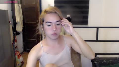 Snapshot of foxyinnocentstar chatting on 02-15-25, 05:39 jenny online show from 02-15-25, 05:39