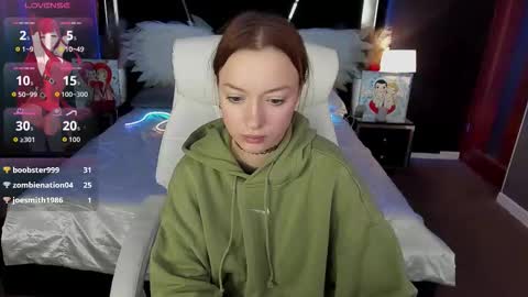 Snapshot of foxymayy chatting on 03-08-26, 04:49 Maya online show from 03-08-26, 04:49