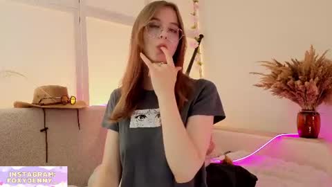 foxysecret_ online show from 06-14-26, 06:10