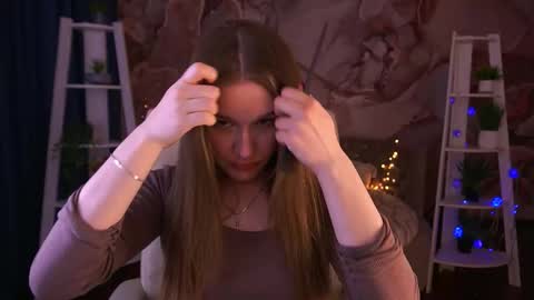 Snapshot of foxyykate chatting on 02-11-26, 01:32 Kate online show from 02-11-26, 01:32