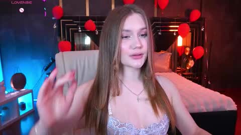 Snapshot of foxyykate chatting on 02-21-26, 04:41 Kate online show from 02-21-26, 04:41